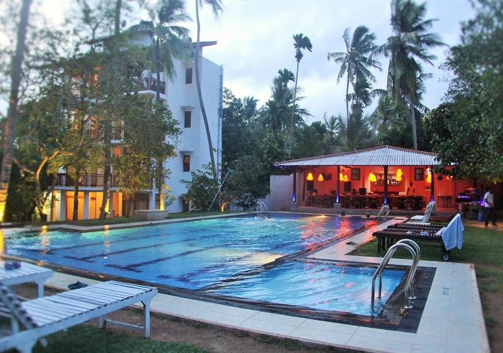Pool, Beach & Leisure