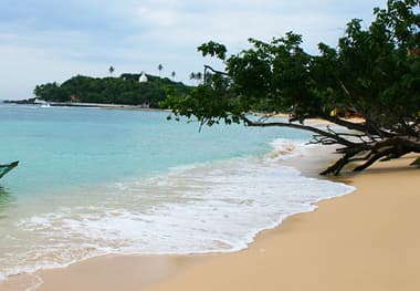 Unawatuna Beach