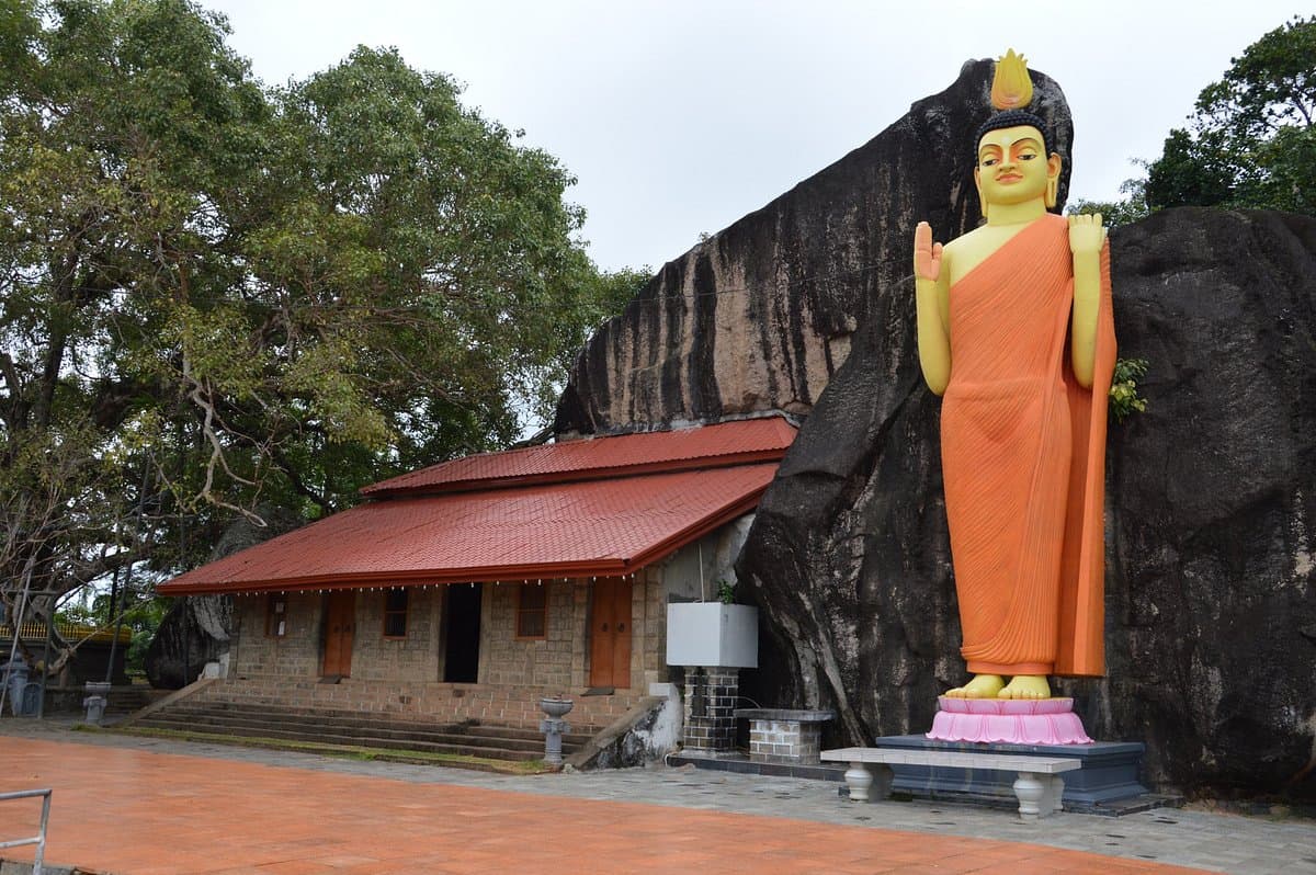 Yatagala Viharaya